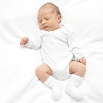 Newborn Essentials Series - Easy newborn poses for beginners (Side Lay) -  YouTube